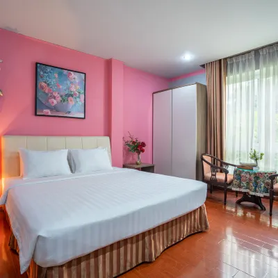 La Palma Boutique Hotel Отели рядом с достопримечательностью «Район 7»
