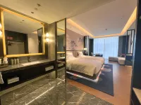 DI CHENG  JING  HAO  HOTEL Hotel dekat Huangling Railway Station