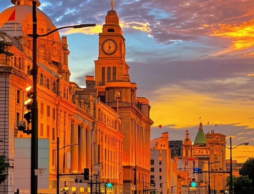 메타 트리 호텔의 깔끔하고 모던한 로비 이미지