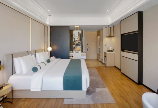 4. 더 리츠 호텔 ..