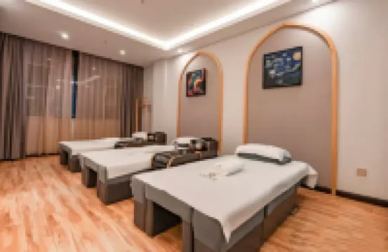 Muxi Foot Road · Hotel (Ping An Bus Station)