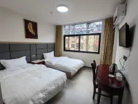 溪悦酒店 Hotel berhampiran Yile Park