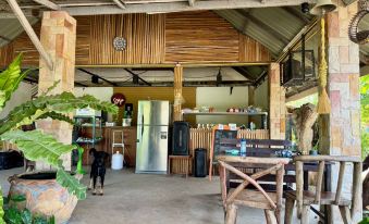 Khao Yai Lake Hill Resort