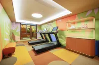 Orange Hotel (Weihai Railway Station Hanlefang) - ที่มีฟิตเนส