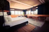 Urban Hotel the Golden Stork Hotels in 