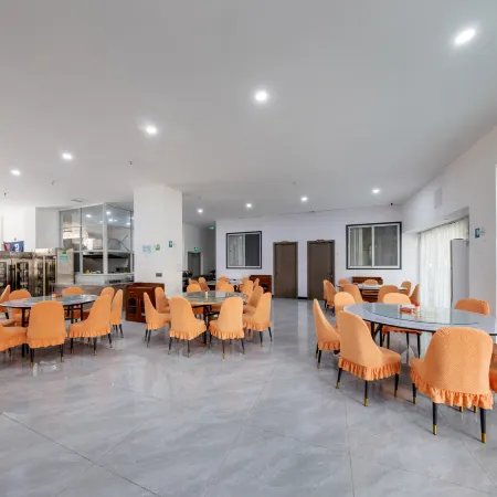 Shengweiya Holiday Hotel (Delong International Jewelry City Branch)
