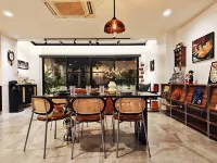 4Br Modern Art Villa with Free Wi-Fi Netflix Vinyl