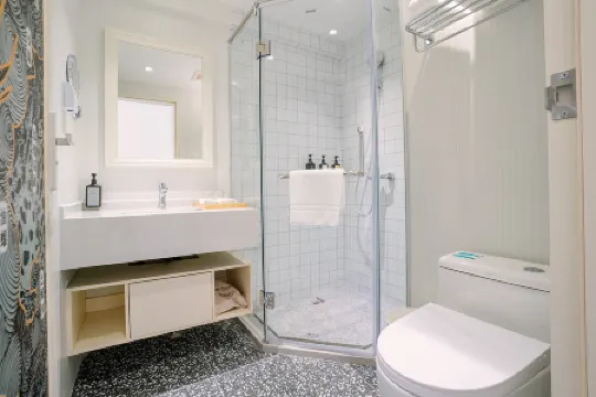 Ithaka SILVER BEACH x FERRIS WHEEL SEAVIEW RESORT