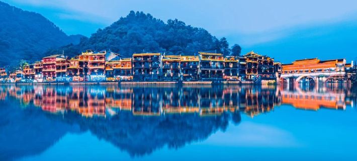 Fenghuang Aegean Sea Resort Hotel Hoteles en Fenghuangxian