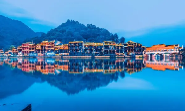 Fenghuang Aegean Sea Resort Hotel