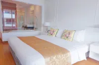 VIP Suite Residence @ Tubkaak Beach, Krabi - Kitchens