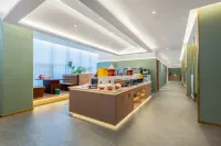 Vienna 3 Best Hotel (Lvliang Lin County Baitongyuan) - Parkplatz