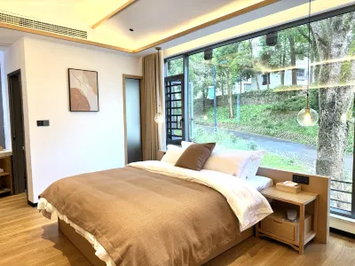 時裡雲舍·灣灣休閒度假Villa美宿（芙蓉鎮景區店） 芙蓉鎮景區-王村古街附近的飯店