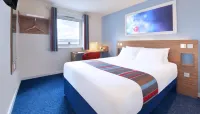 Travelodge Witney Hotels in West Oxfordshire