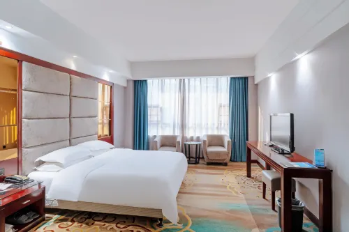 Longhui Huamao Hotel