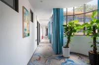 Decheng Hotel