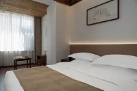 Uphill Pushe homestay - spa