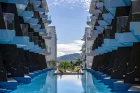 The Beachfront Hotel Phuket Hotel di Pantai Rawai