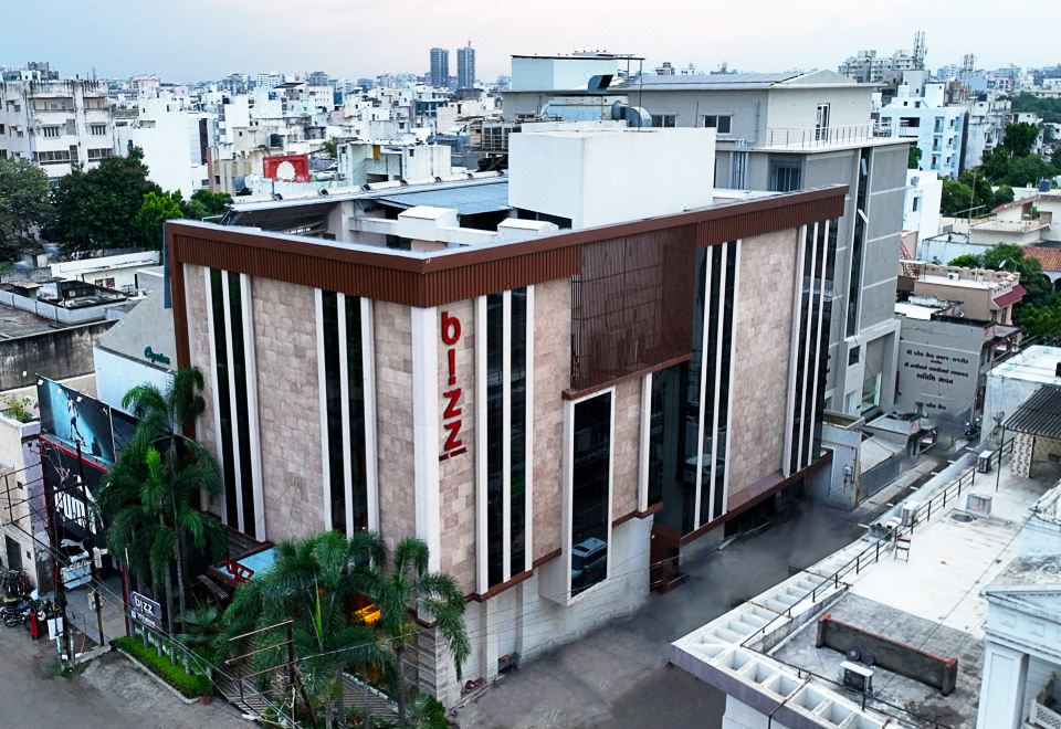 hotel overview picture
