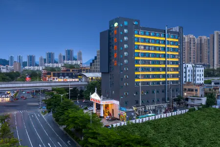 Vienna Hotel (Shenzhen Longgang Nanlian Subway Station)