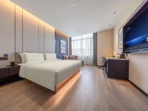 Weifang Qingzhou Ancient City Tuoshan Middle Road Atour Hotel