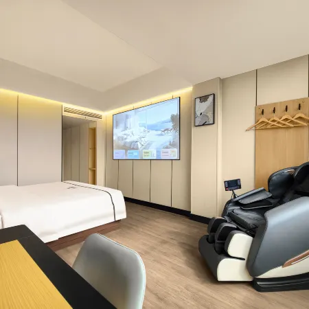 Manzhou Hotel (Zhongyuan)