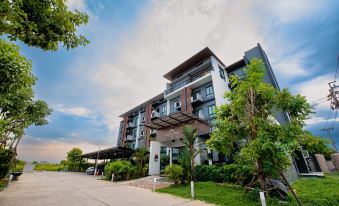 The Living Samut Prakan
