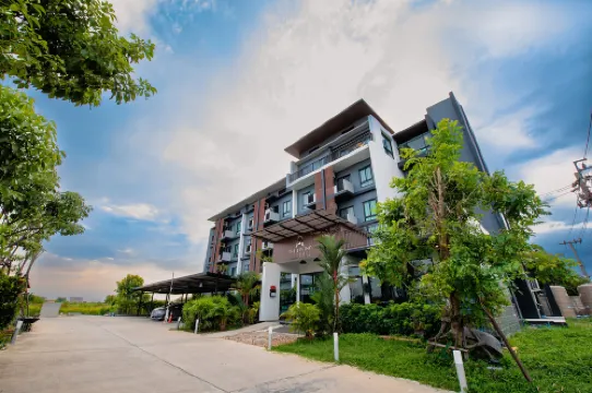 The Living Samut Prakan