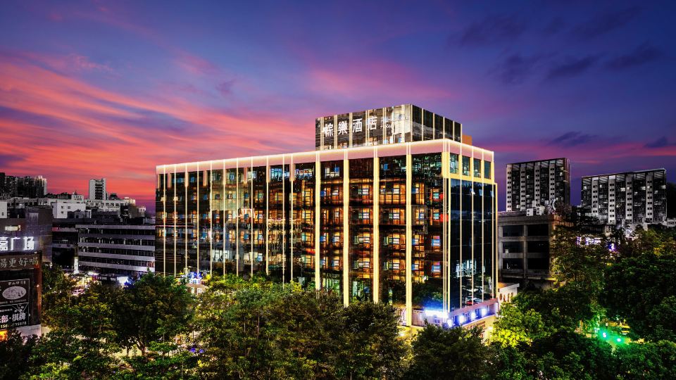 Palm Music Hotel