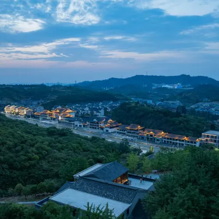 BAN SHAN YUNSHE