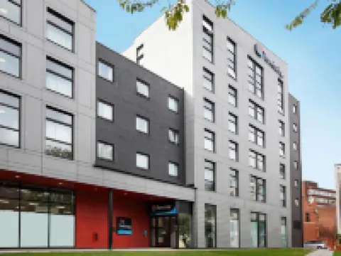 謝菲爾德中心旅屋酒店 酒店