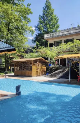 cloud left mountain retreat