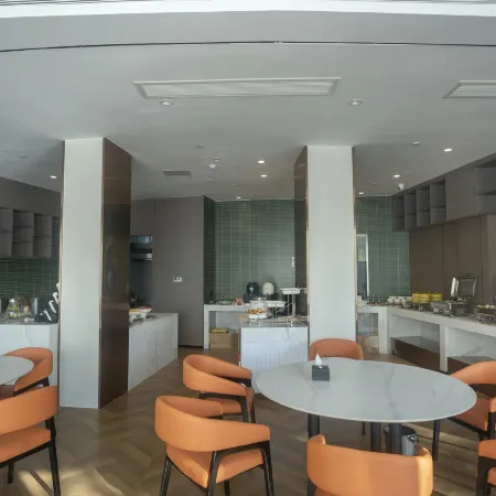 GreenTree Inn Express Hotel (Fuzhou Lichuan Branch)