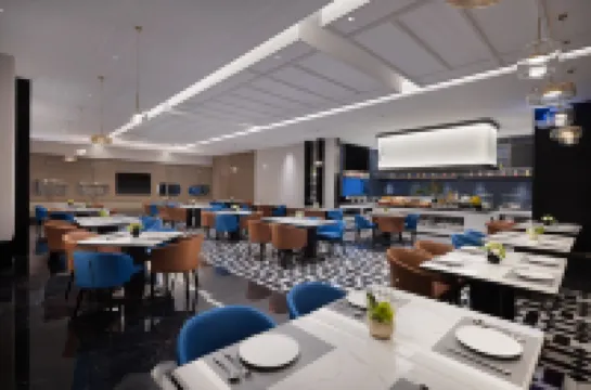 Grandee Hotel (Guangzhou Panyu Chimelong Safari Park Branch)