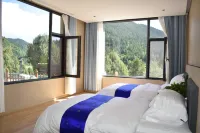 Xueshan Prince Homestay Hotels near Qibu Temple