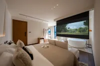 Yizhui Meet Lanyuan (Sansheng Island Heart Mansion Cafe)