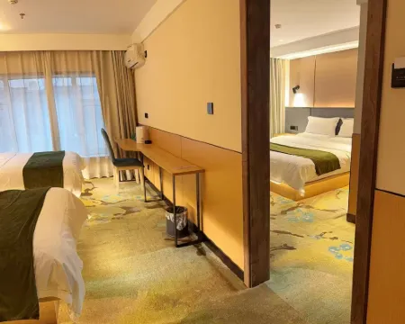 GreenTree Inn (Dongfeng) Hotels in Dongfeng
