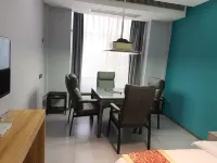 Xiaogan Xiaoyouwei Hotel (Changzheng Road Poly International Plaza Branch - balcony