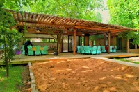 Zhongwei Mosha Xingye Homestay (Huanghe Shapotou)