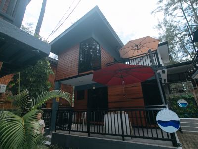 RedDoorz @ Dolce Cabanas Beach Resort
