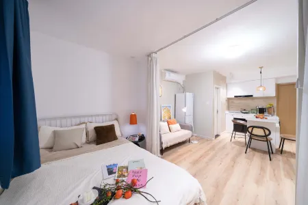 Mingshe Homestay Отели рядом с достопримечательностью «Историко-культурный район Юаньлун»