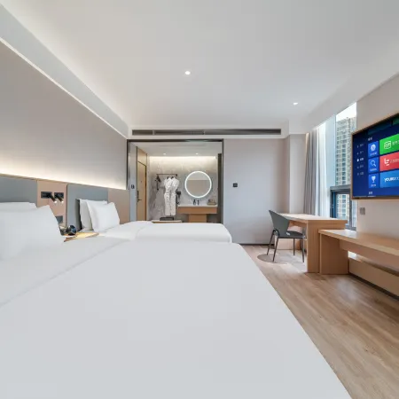 Milan International Holiday Hotel