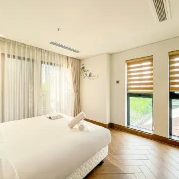 Tropical Dorm Hostel Da Nang by Haviland Отели рядом с Аэропорт Дананг