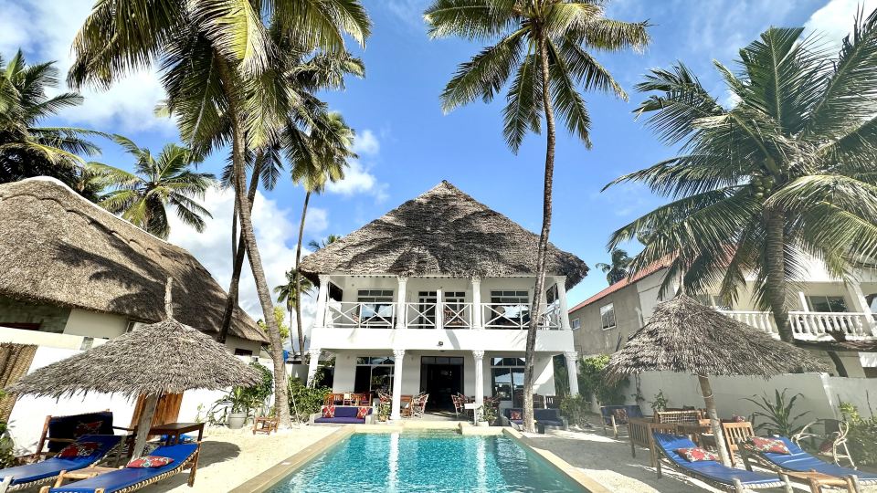 The African Paradise Beach Hotel