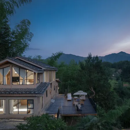 Vretreats· Star Lodge Takada Boutique Hotel