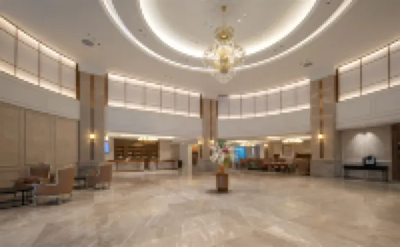 維也納國際酒店（龍泉廣場葯科大學店）