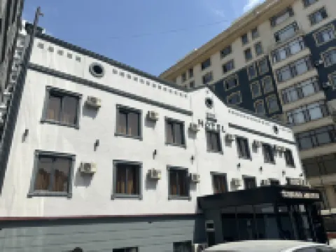 Grand Zamin Hotels near Holy Assumption Cathedral Church