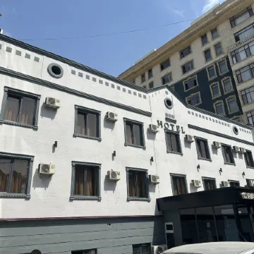 Grand Zamin Отели рядом с достопримечательностью «Свято-Успенский Кафедральный Собор»