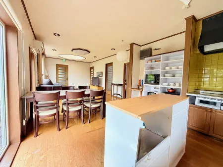 The Lobs Toya, Lakeview 3BR, huge garden BBQ Отели рядом с достопримечательностью «Lake Toya Onsen Illumination Tunnel»