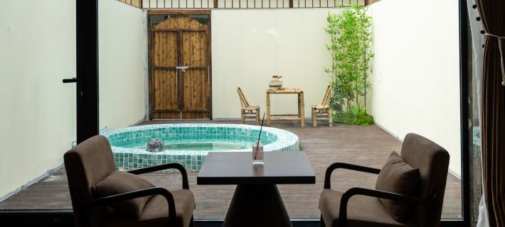 花築·岳璟湯泉民宿（長白山北坡集散中心二道白河店） 安圖住宿飯店
